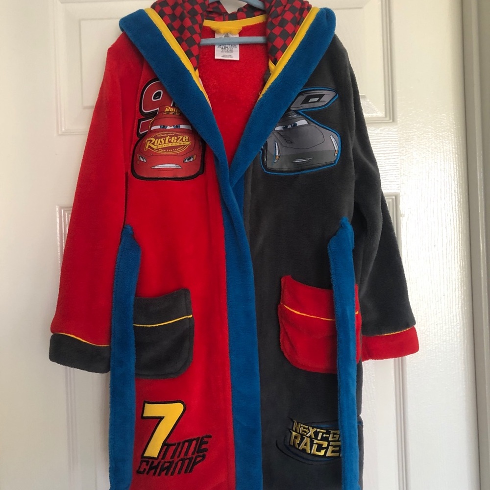 Super Cozy Disney CARS Bathrobe! size 5/6